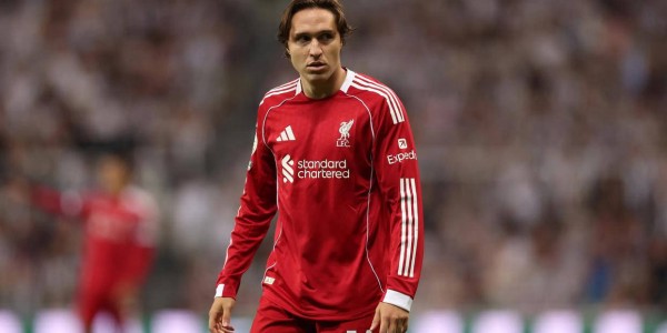 利物浦发布欧冠大名单 基耶萨遗憾落选！