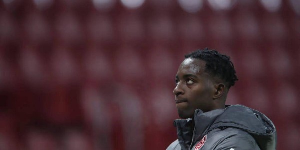 德甲揭幕战：美因茨与科隆的巅峰碰撞