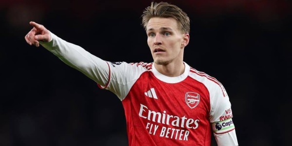 八战全胜领跑欧冠，厄德高却让阿森纳忘记四冠王