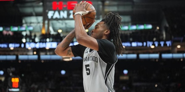 新鹰王卡斯尔荣膺上周最佳 恩比德小卡文班获提名