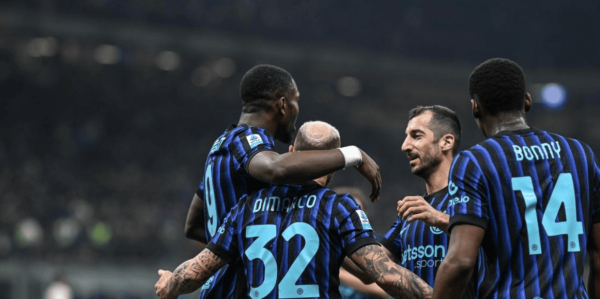 2-0！意甲领头羊狂飙：8轮全胜，甩开米兰13分，冠军呼之欲出