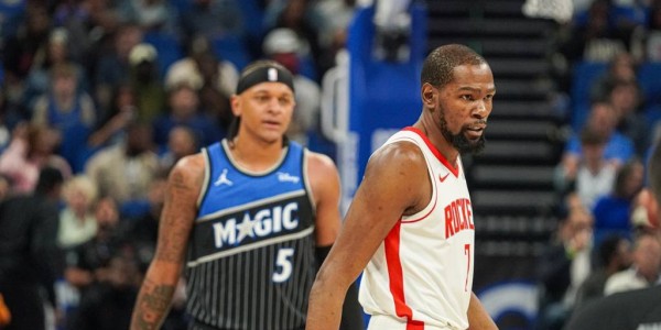 杜兰特生涯总得分破32000 谢泼德20分火箭19分逆转魔术