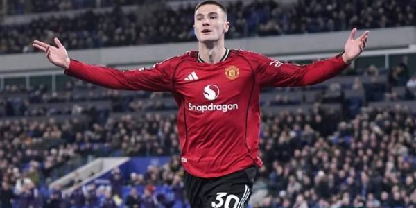 一日英超动向：阿森纳被专业人士看好，卡里克给足了他比赛机会