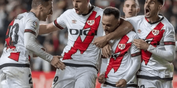 周日007西甲保级六分战：巴列卡诺魔鬼主场硬撼克星！残阵博弈谁能抢得先机？