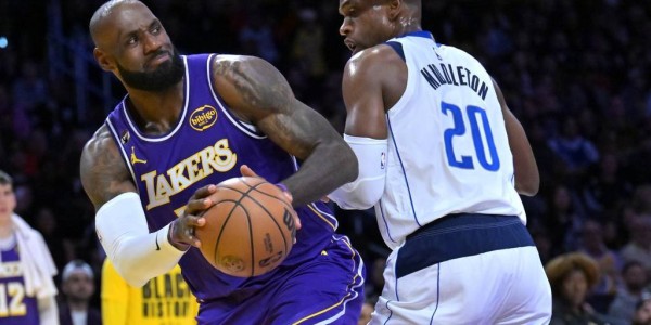 詹姆斯28+10+12里夫斯18分 湖人大胜送独行侠9连败