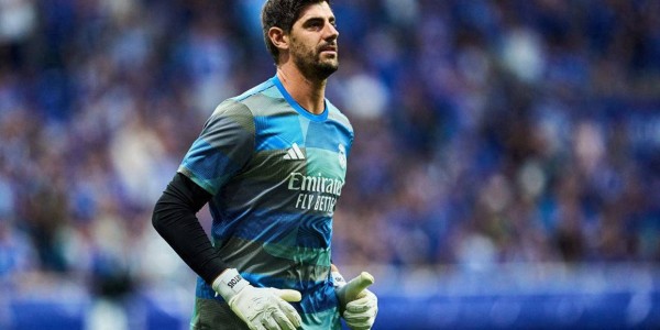 姆巴佩领衔！欧冠第二轮最佳阵容揭晓，凯恩落选，德布劳内入列