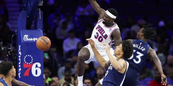 季前赛-恩比德复出14+7+8马克西27分 76人轻取森林狼