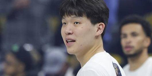 杨瀚森22+7+3助球队大胜 得分创G联赛生涯新高