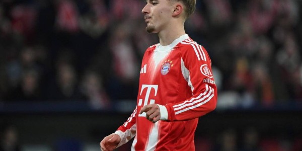 拜仁铁卫索要4000万天价，皇马巴黎虎视眈眈，德甲霸主面临两难