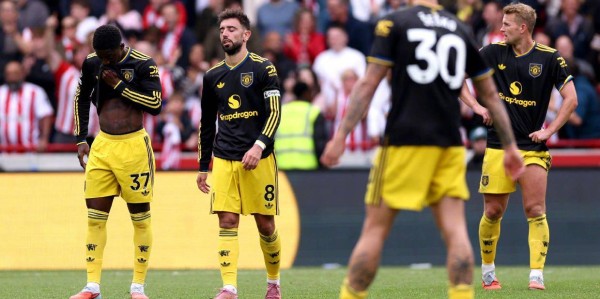 下课倒计时？英媒爆料，曼联开始关注阿莫林接班人，哈维渴望执教