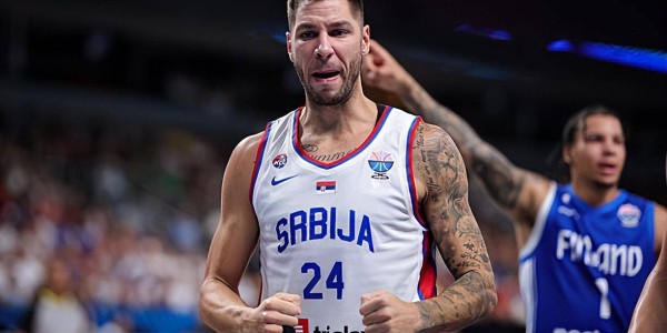 为了顶替重伤的尼克斯次轮秀，德甲豪门迅速签下了塞尔维亚老将？