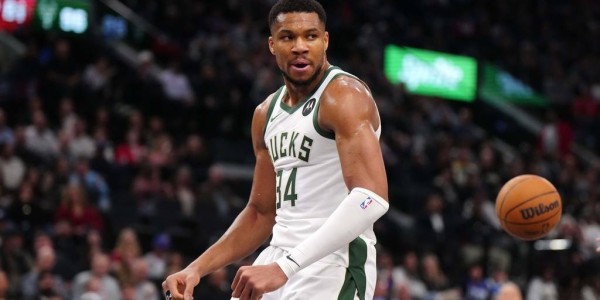 雄鹿尼克斯休赛期讨论交易字母哥 但最终未达成协议