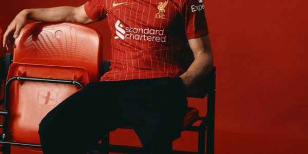 利物浦新指挥官拒绝“领情”：直面发挥不佳问题，希望能回归过去