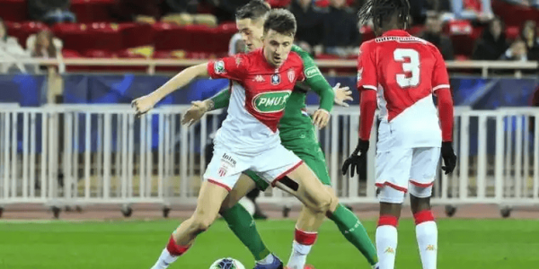 法甲凌晨焦点战！摩纳哥vs里昂：伤病博弈下的欧战资格生死局