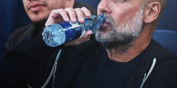 詹俊：热刺夏窗最强引援，主教练弗兰克！曼城要考虑引进多纳鲁马