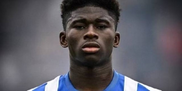 曼联2.4亿欧元打造新锋线三叉戟，阿莫林已无退路，不成功就下课