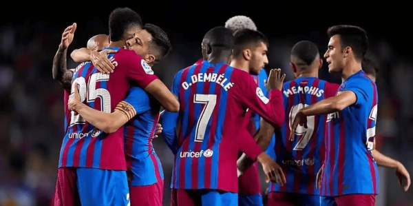 西甲德比爆文！巴萨VS马竞：绝境翻盘VS稳守晋级，伤病对决改写走势？