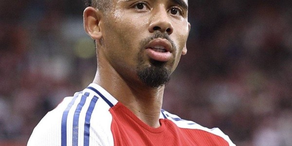 3000万英镑！英媒曝阿森纳放弃热苏斯，周薪26.5万镑，埃弗顿有意租借