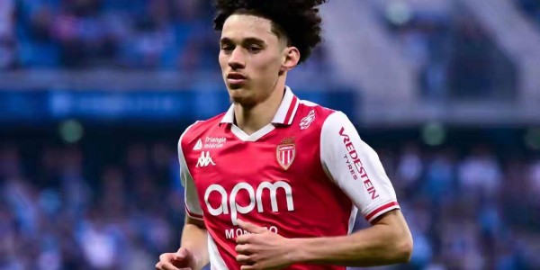 阿克利乌舍：欧洲豪门争夺焦点，6000万欧元转会倒计时开启