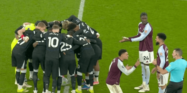 切尔西中场集合喊话惹争议，维拉球员不干了：凭啥在中圈瞎鼓捣？