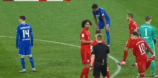 4-1惨案！德甲第4客场打败欧冠前冠军，晋级几乎提前锁定