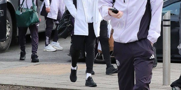 曼联客战西汉姆大名单确定，卡里克宣布芒特复出延期！约罗恐亦缺阵