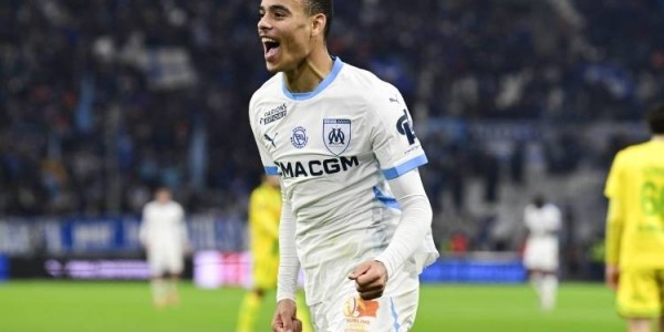 48场30球他是曼联最大“意难平”：豪门争相购买，好在有50%分成