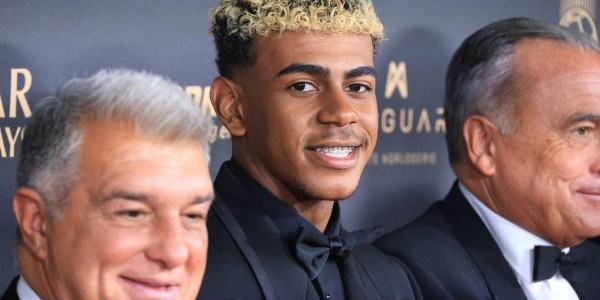 不服气！父亲：亚马尔世界最佳 没拿金球对我们是精神伤害