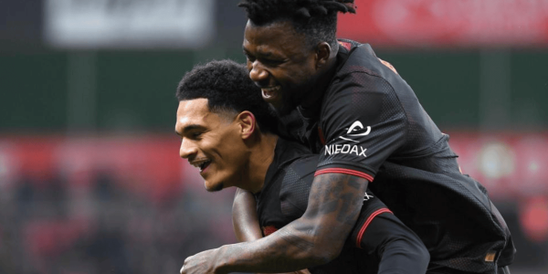 一场4-0，制造出惨案，昔日冠军踢疯了，德甲4轮不败