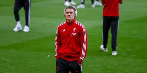 揭秘利物浦1.1亿镑签下维尔茨内幕：安菲尔德之夜震撼天才，斯洛特亲自会面+范迪克电话招募