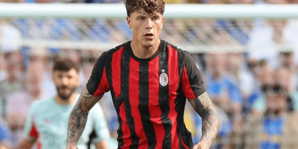 意甲：科莫vsAC米兰，谁能延续强势状态？