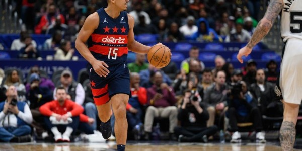 布罗格登突然宣布退役 本已锁定尼克斯常规赛名单