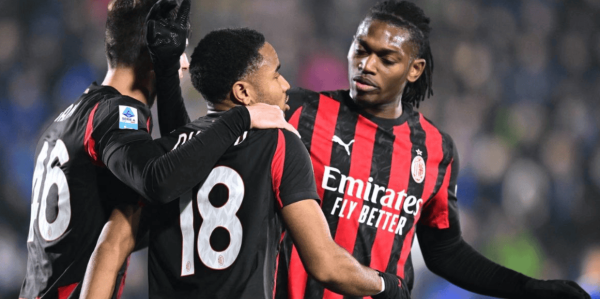 3-1逆转！法布雷加斯气炸了，意甲第2翻盘，只落后国米3分