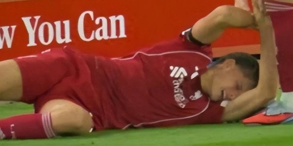 再次绝杀对手晋级，利物浦却“高兴不起来”：19岁天才遭遇重伤