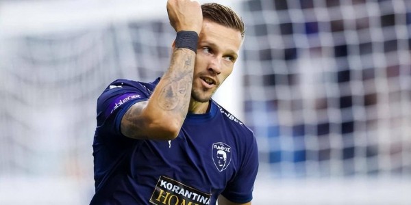 昔日国安水货18球5助攻闪耀成欧冠新星