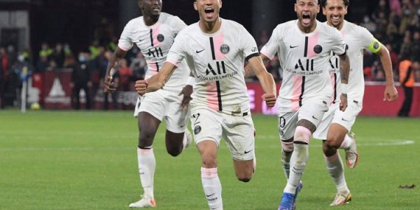 法甲专家前瞻：巴黎圣日尔曼VS斯特拉斯堡，赛事分析与比分预测