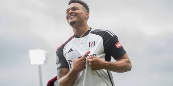 记者：转会费约4000万欧，亚特兰大正和富勒姆谈判引进前锋穆尼兹