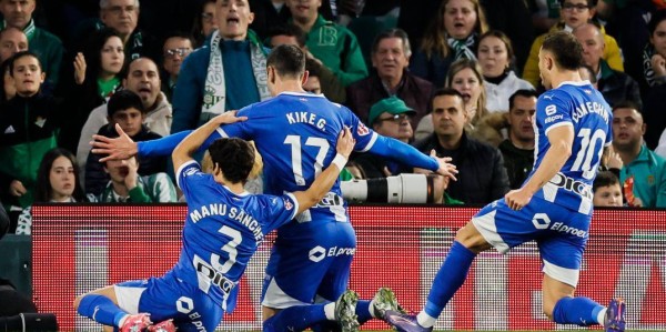 西甲冷门预警？阿拉维斯保级死拼，皇家贝蒂斯客战恐遇阻击